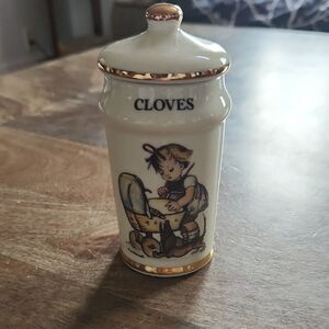 Hummel Ceramic Gold and Cream Spice Jar - Cloves